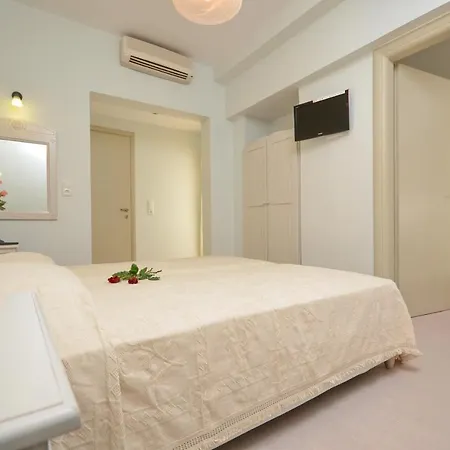 Blue Sky Apartmanhotel Naxos City